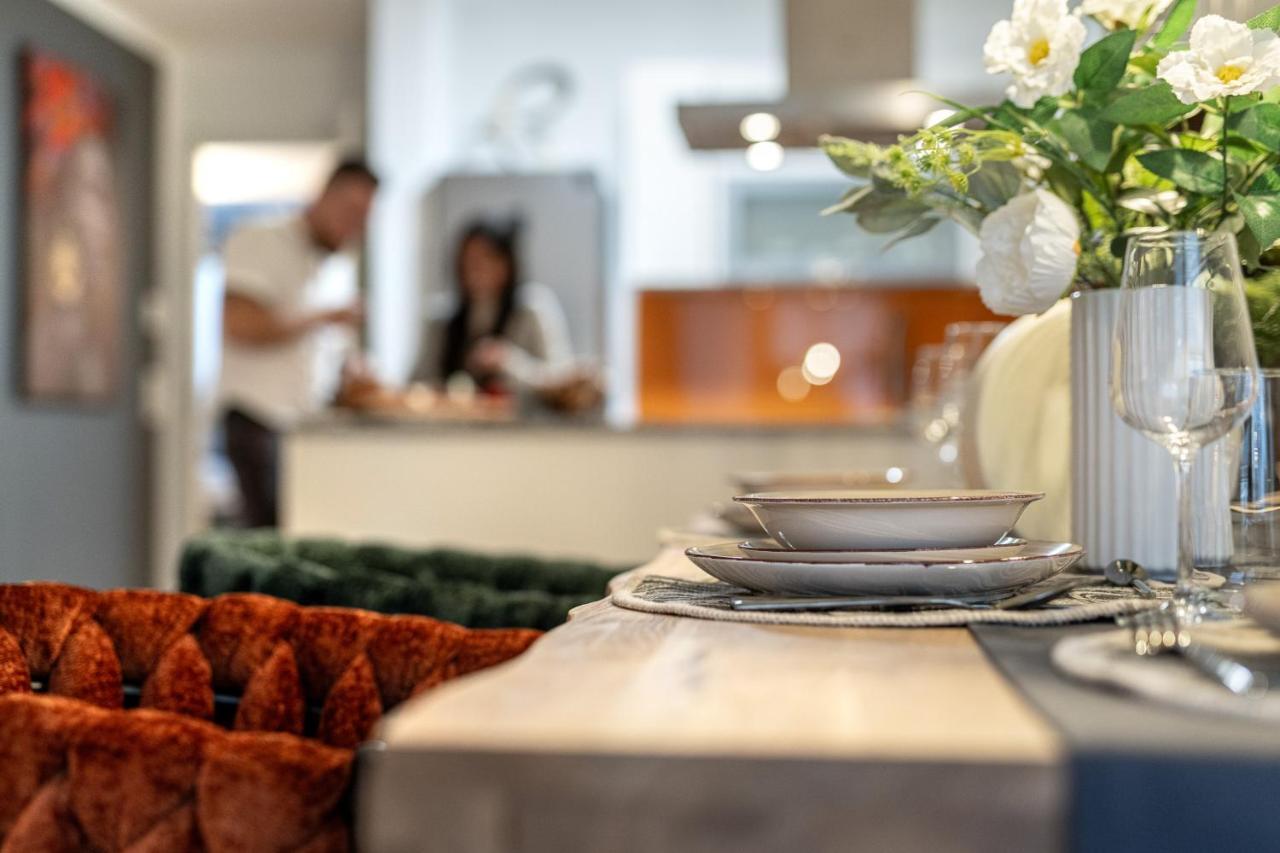 Alpenflair / Luxury / 100Qm / Work / Travel / Netflix Appartement Penzberg Buitenkant foto