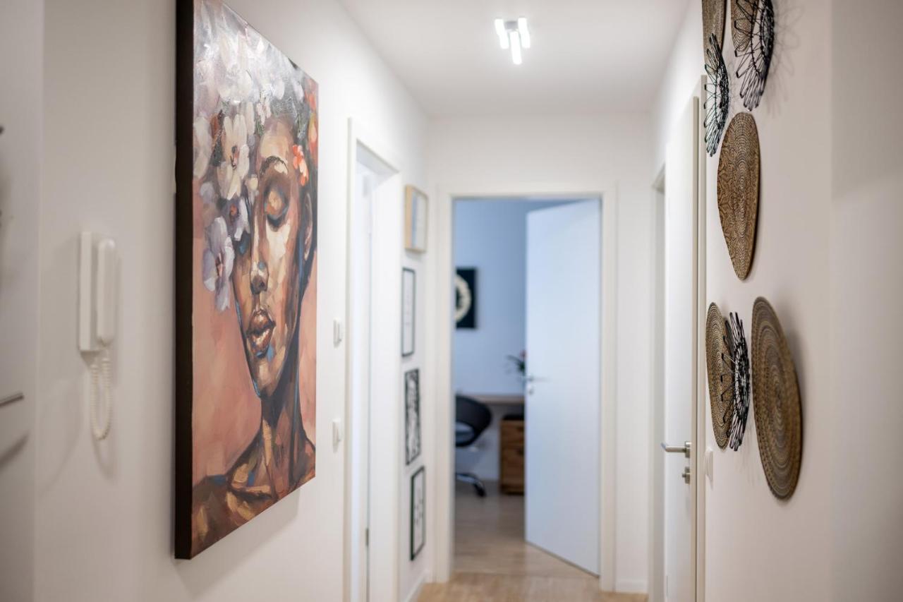 Alpenflair / Luxury / 100Qm / Work / Travel / Netflix Appartement Penzberg Buitenkant foto