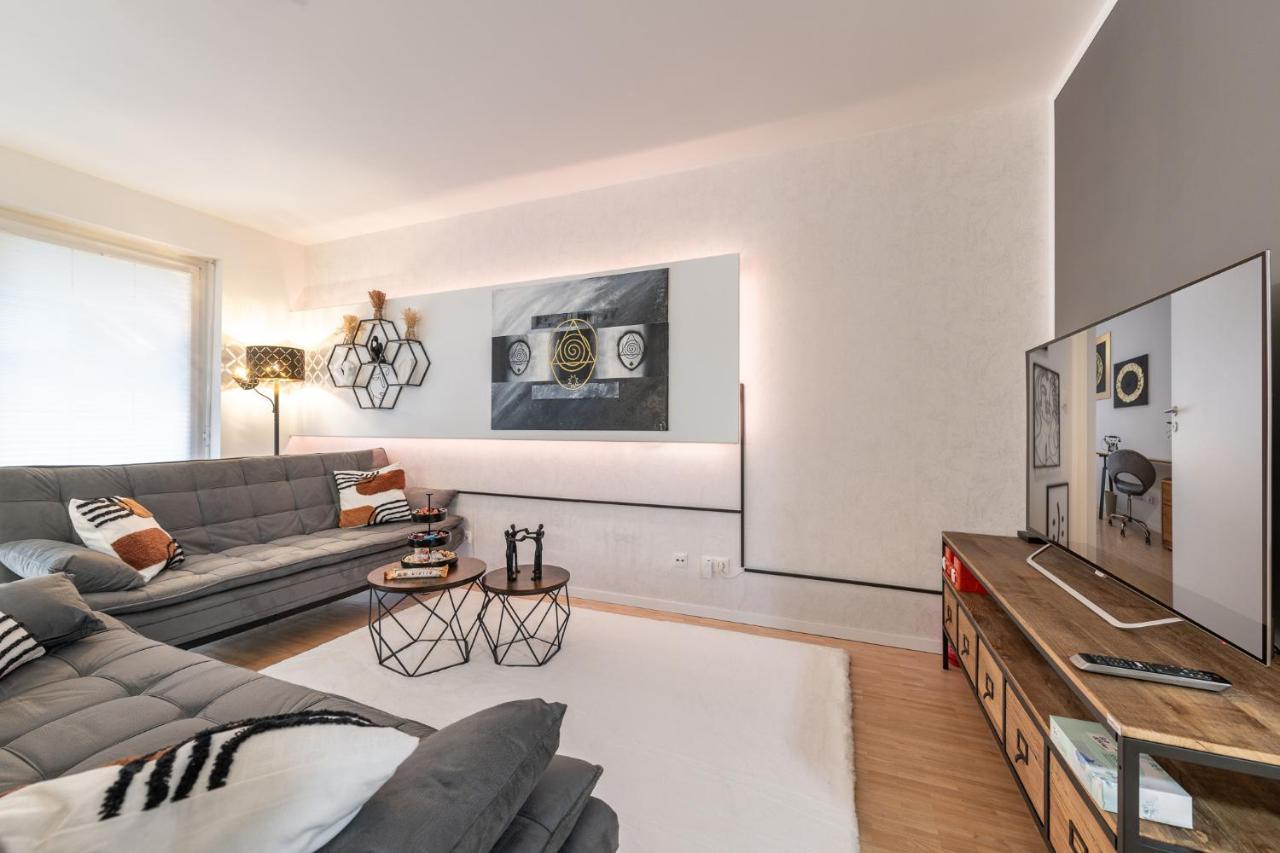 Alpenflair / Luxury / 100Qm / Work / Travel / Netflix Appartement Penzberg Buitenkant foto